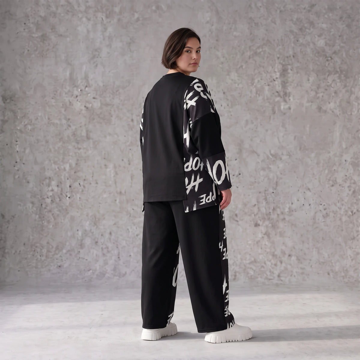 Ballonhose aus weichem Fleece mit Schnürbund und schmal zulaufendem Bein für den Winter