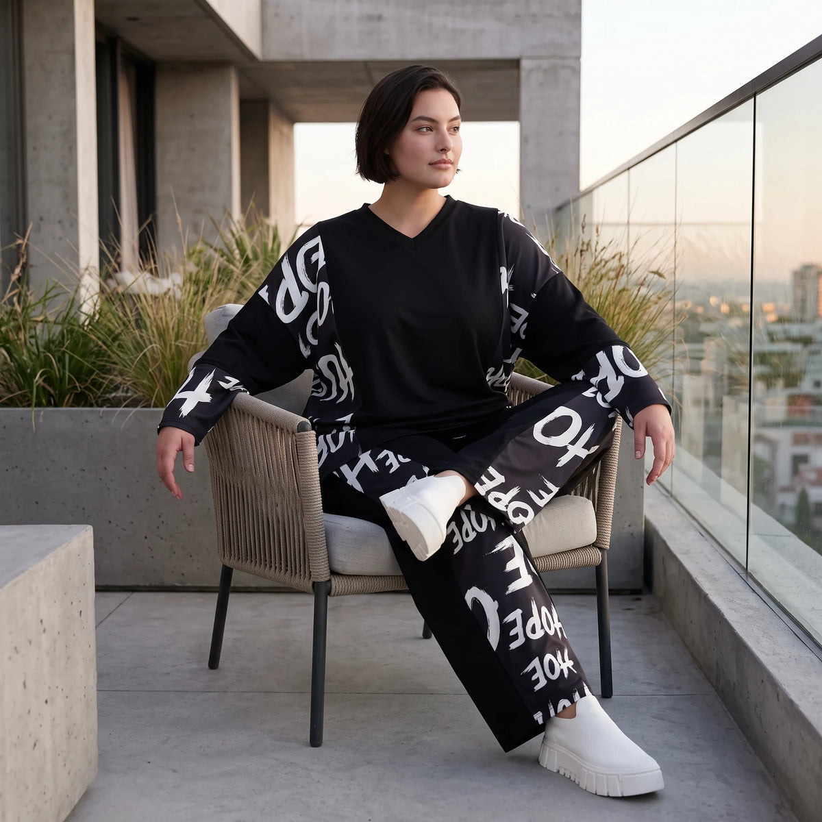 Ballonhose aus weichem Fleece mit Schnürbund und schmal zulaufendem Bein für den Winter