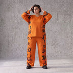 Fleeceshirt in Rost mit V-Ausschnitt geradem Schnitt und Stretch weich und winterwarm