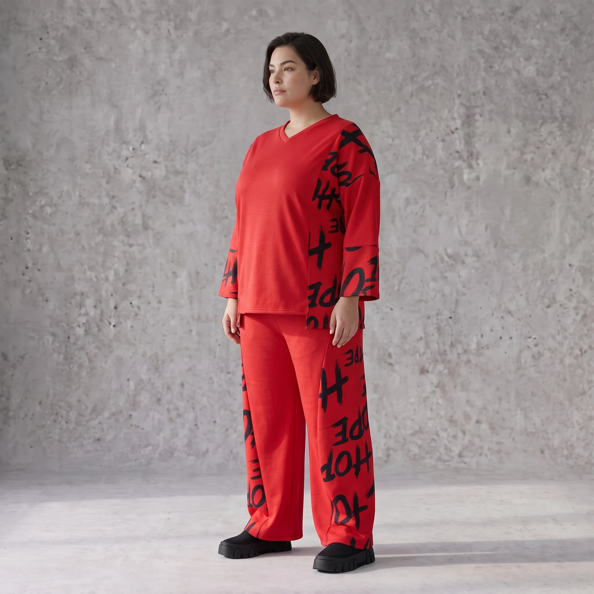Rotes Fleeceshirt mit V-Ausschnitt aus weichem Stretchmaterial warm und alltagstauglich