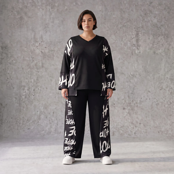Fleeceshirt mit V-Ausschnitt in einfarbigem Look aus warmem Stretch mit geradem Schnitt