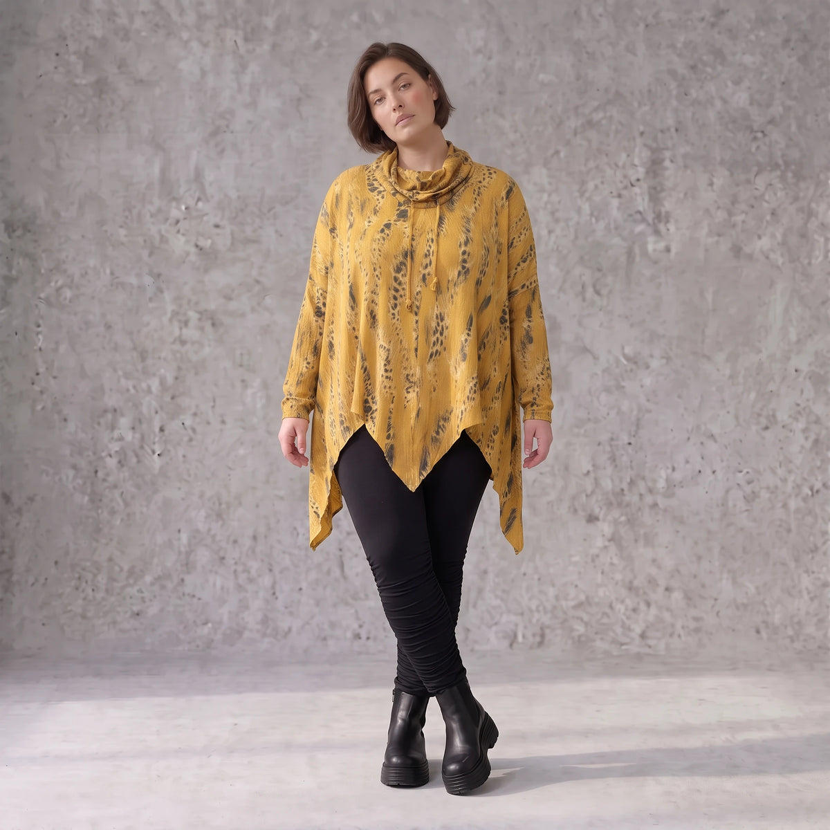 Baumwolljersey Shirt in A-Linie mit Rollkragen Tunnelzug und Zipfelsaum bequem weich