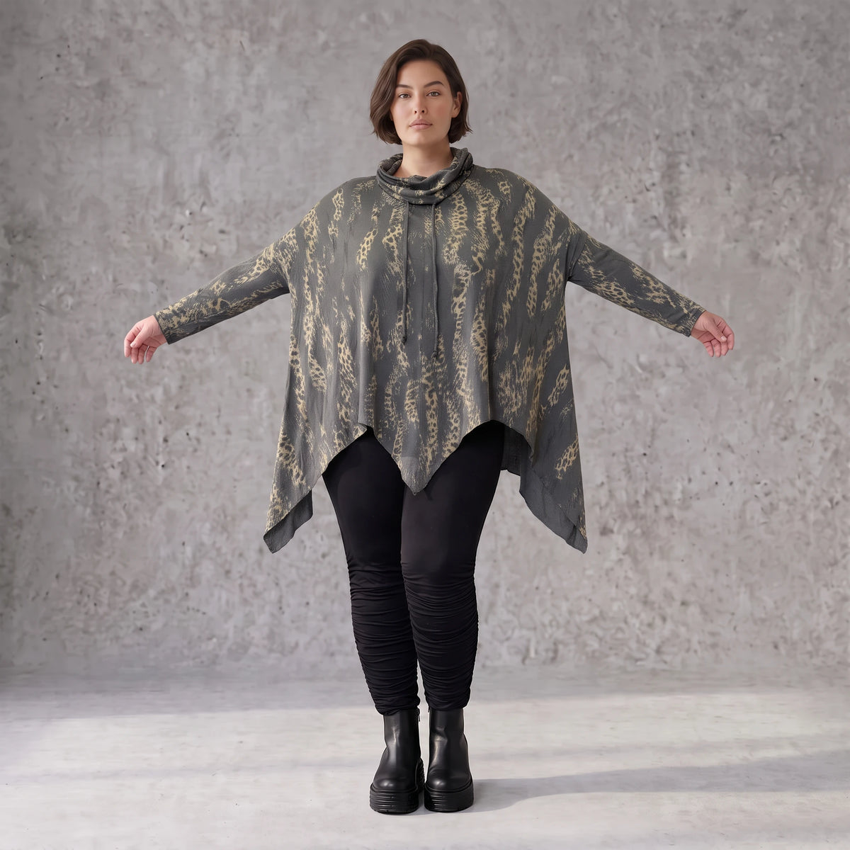 Wintershirt aus weichem Baumwolljersey mit Stretch in A-Linie Rollkragen mit Tunnelzug