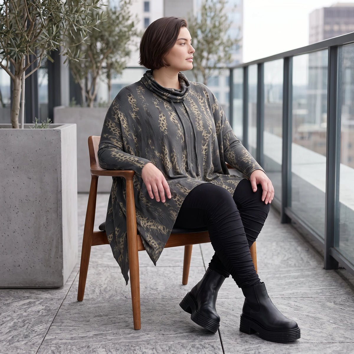 Wintershirt aus weichem Baumwolljersey mit Stretch in A-Linie Rollkragen mit Tunnelzug