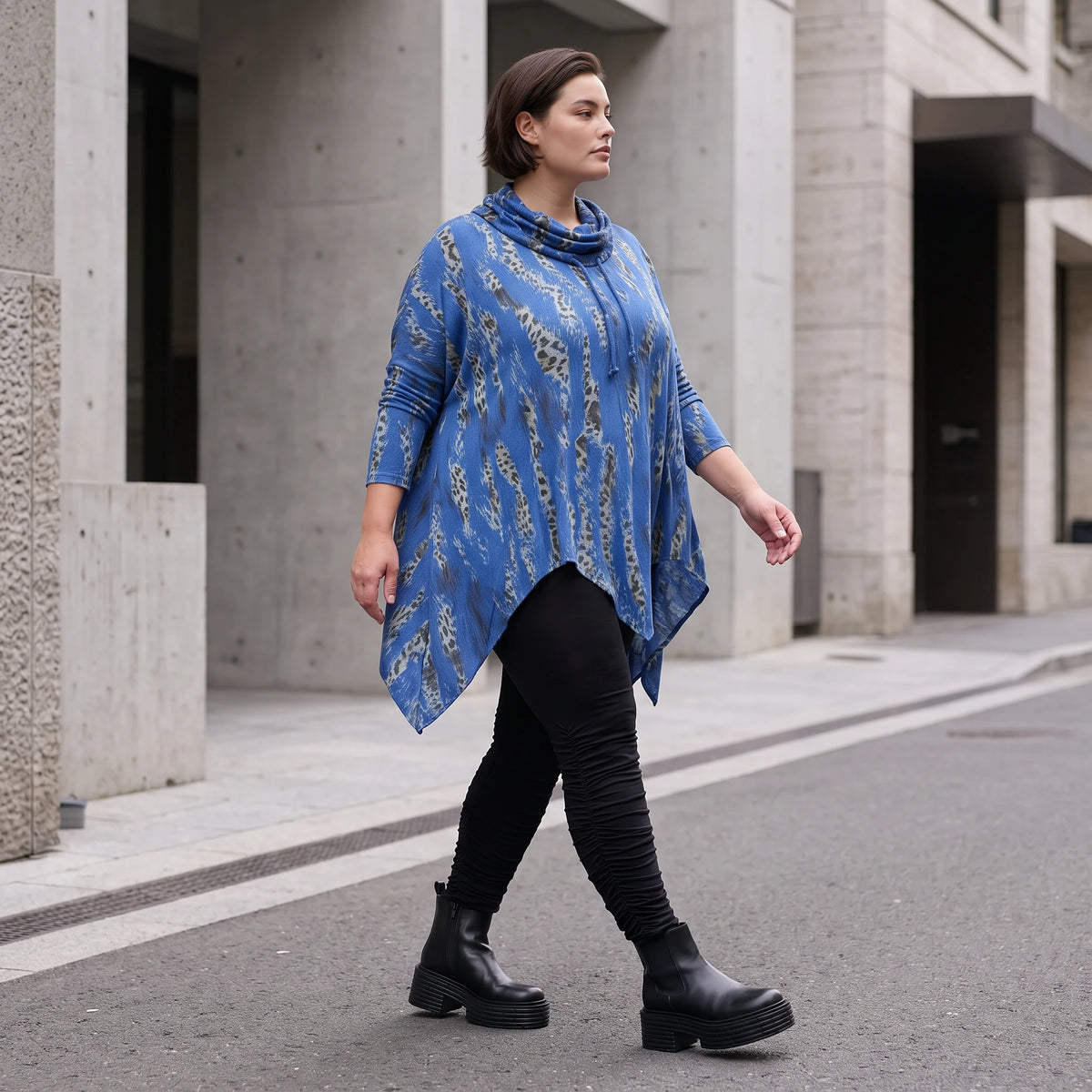 Wintershirt aus Baumwolle in A-Linie mit weichem Rollkragen Tunnelzug und Zipfelsaum