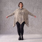 Langarmshirt aus Baumwolle in Beige/Braun mit Rollkragen Tunnelzug und A-Linie Zipfelsaum