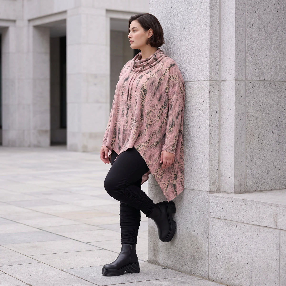Wintershirt in Rosa/Beige mit Rollkragen Tunnelzug Zipfelsaum und Baumwolle A-Linie