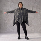 Langarmshirt aus Baumwolle in A-Linie Rollkragen Tunnelzug und asymmetrischem Zipfelsaum