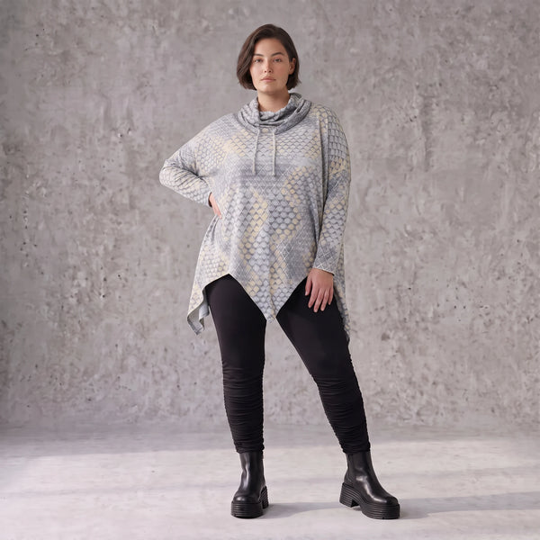 Baumwollshirt in Grau/Beige in A-Linie mit weichem Rollkragen Tunnelzug und Zipfelsaum