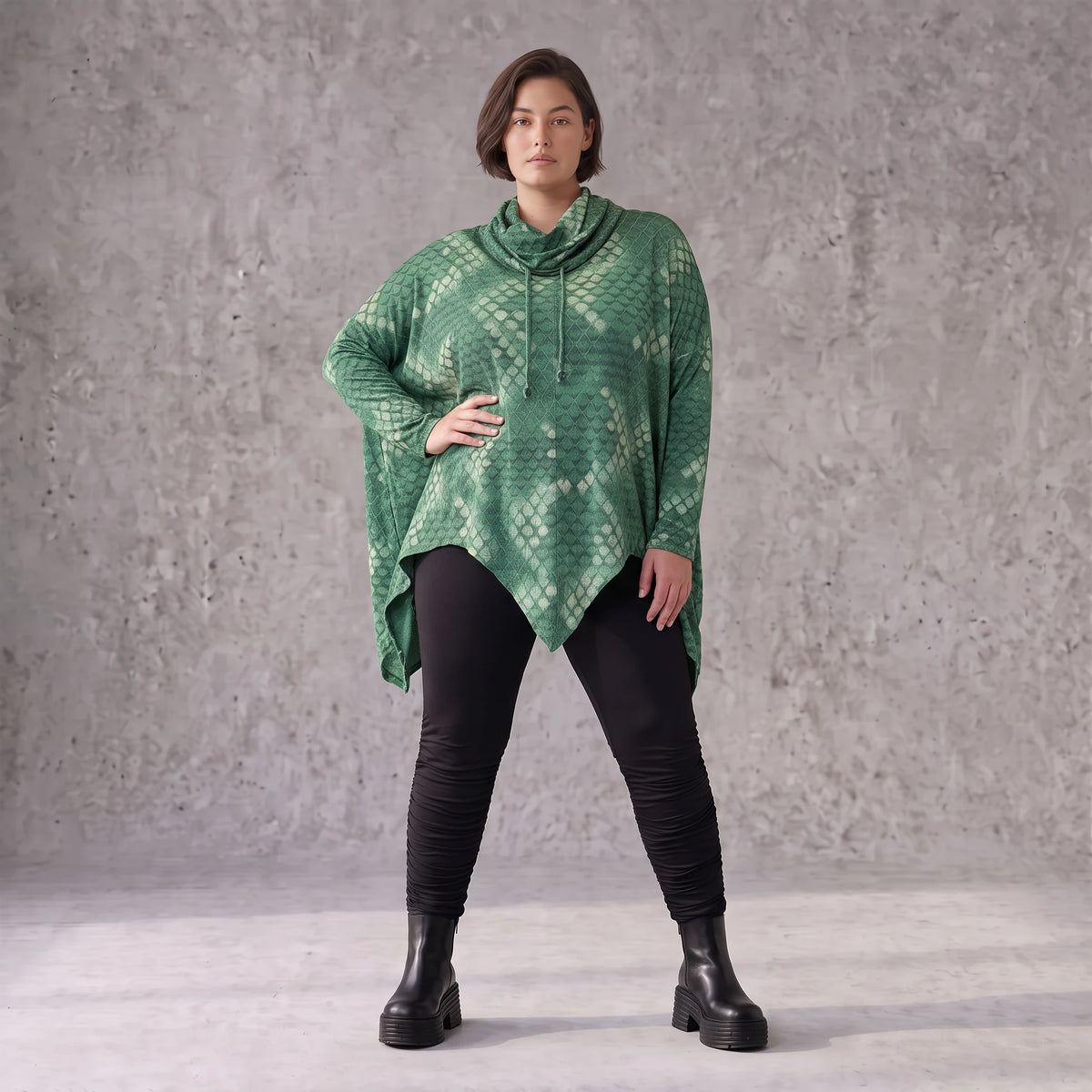 Wintershirt aus weichem Baumwolljersey mit Stretch in A-Linie mit Rollkragen Zipfelsaum