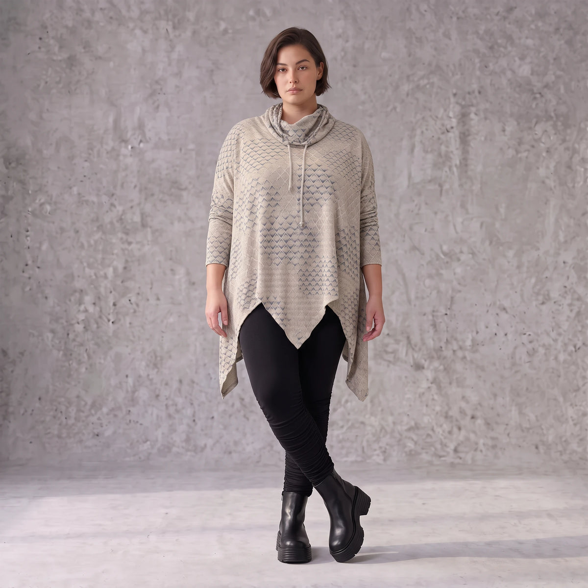 Baumwolljersey Langarmshirt in Beige/Grau mit Rollkragen A-Linie und asymmetrischem Saum