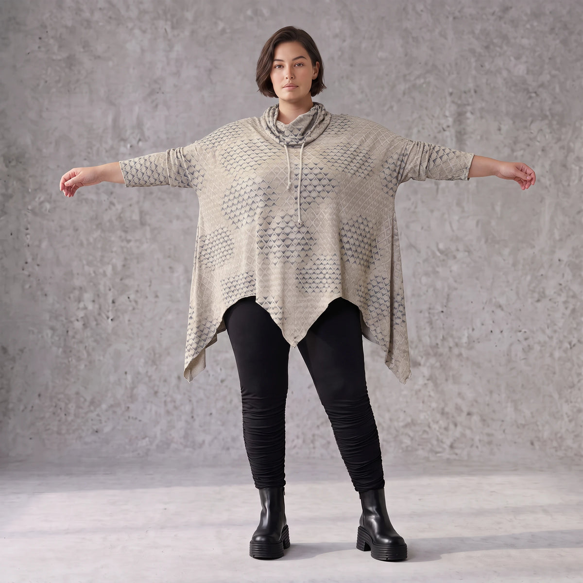 Baumwolljersey Langarmshirt in Beige/Grau mit Rollkragen A-Linie und asymmetrischem Saum