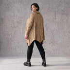 Shirt in A-Linie mit Rollkragen Tunnelzug und Zipfelsaum Beige/Braun aus Baumwolle