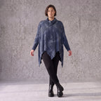 Blaues Langarmshirt aus Baumwolljersey in A-Linie mit Rollkragen Tunnelzug Zipfelsaum