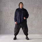 Flauschiges Plüschshirt in Marine mit Rollkragen und schmeichelnder A-Linie für Winter