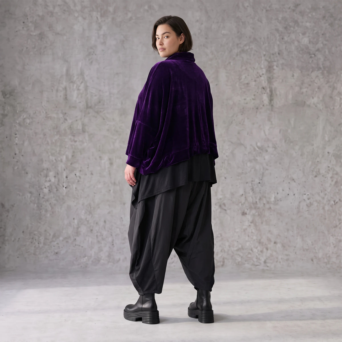 Flauschiger Velour Überwurf mit Rollkragen im kastigen Schnitt kuschelig warm für Winter