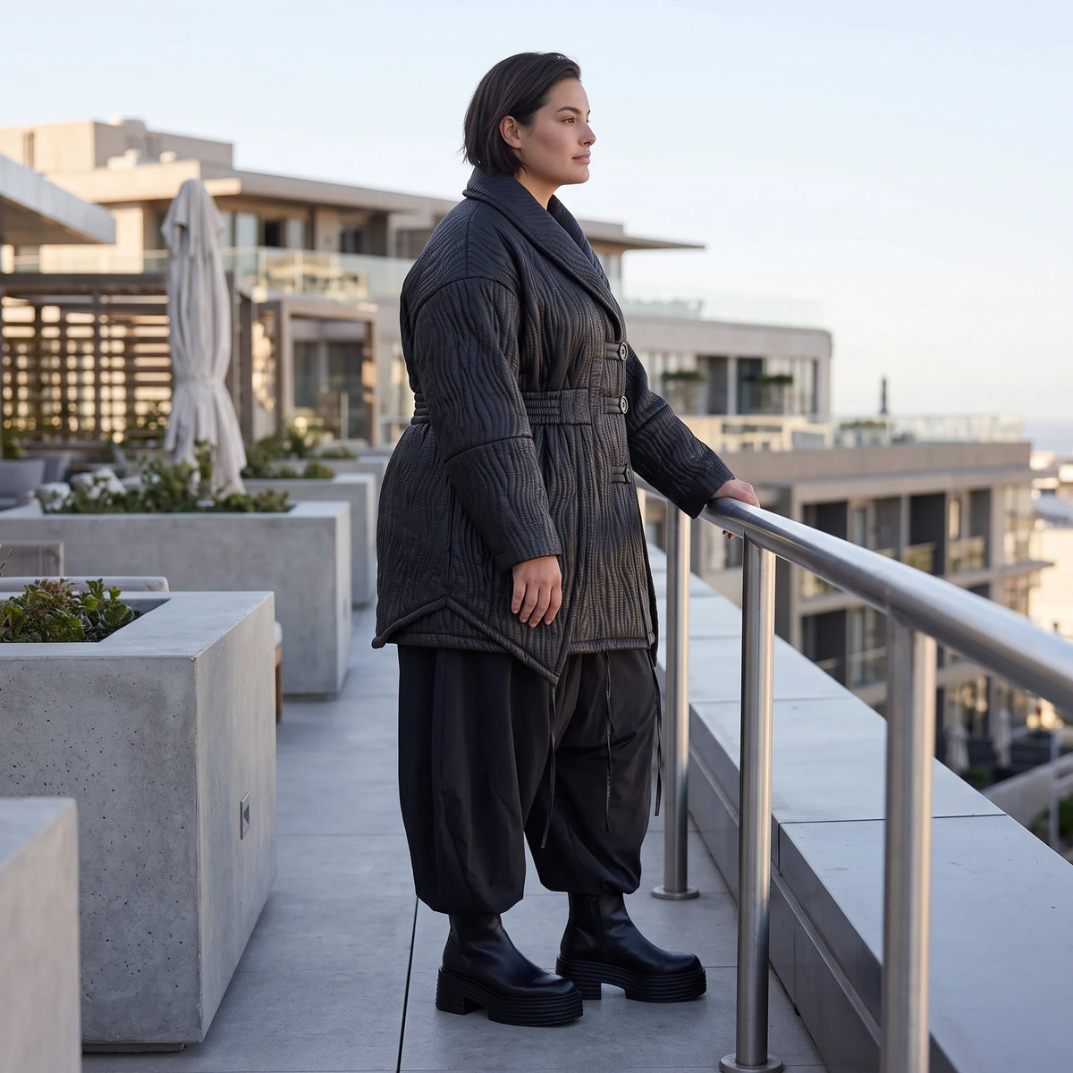 Winterjacke in Lederimitatoptik mit Tunnelzug Hemdkragen Knopfleiste und warmer Haptik