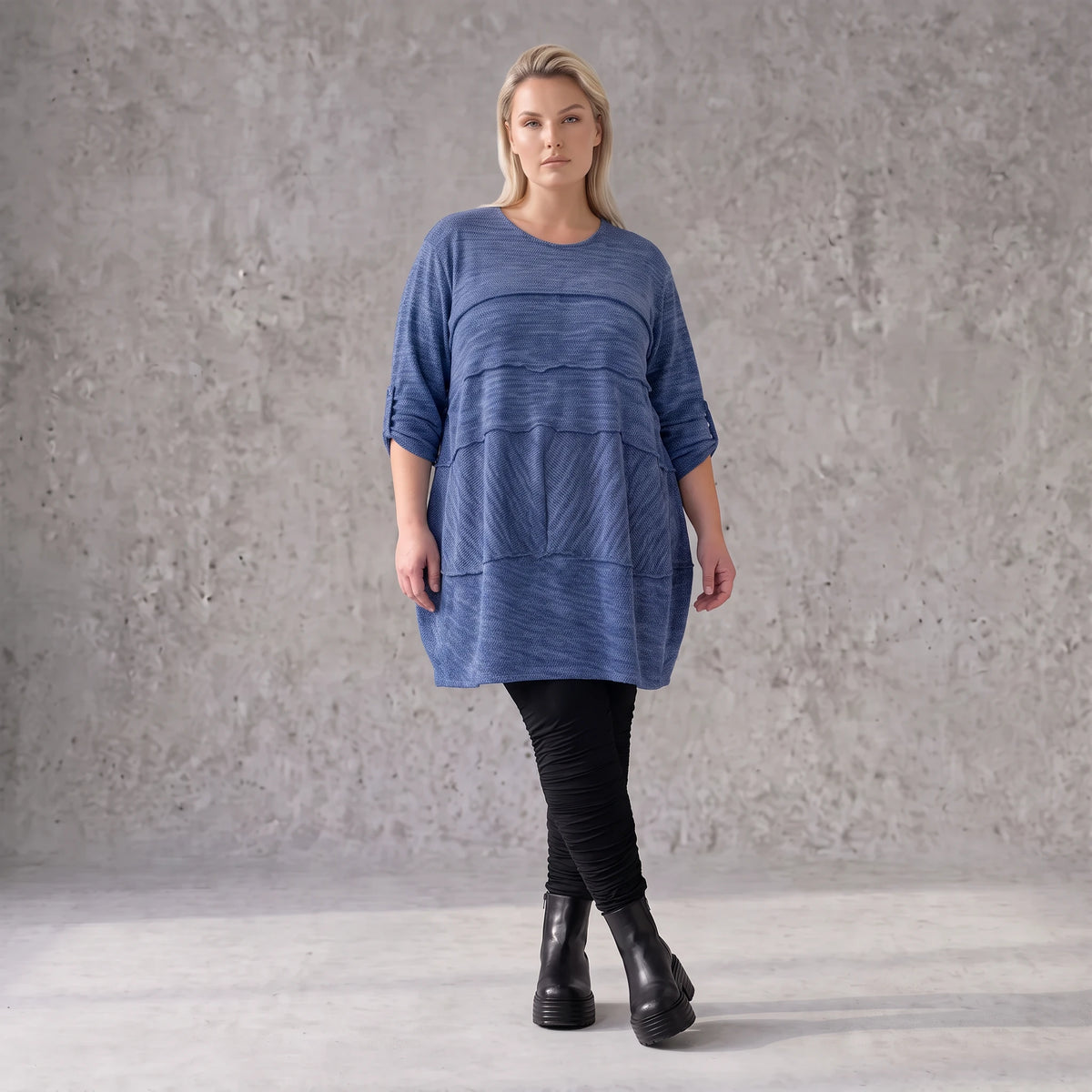 Feiner Strickpullover in A-Linie mit Stretchanteil weich wärmend Made in Italien