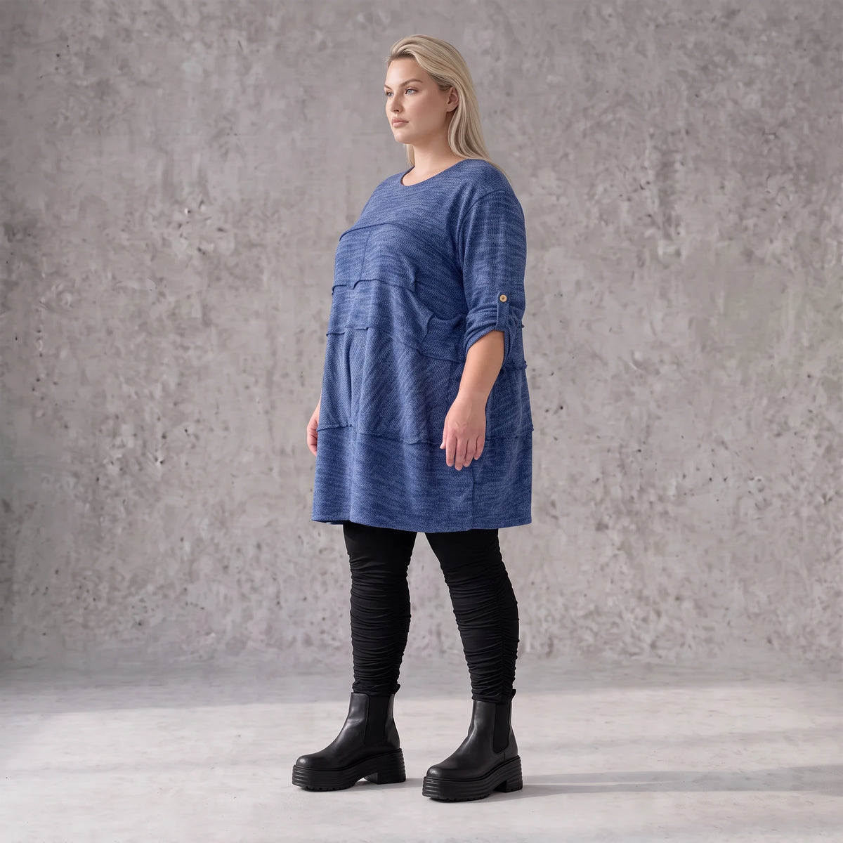 Feiner Strickpullover in A-Linie mit Stretchanteil weich wärmend Made in Italien