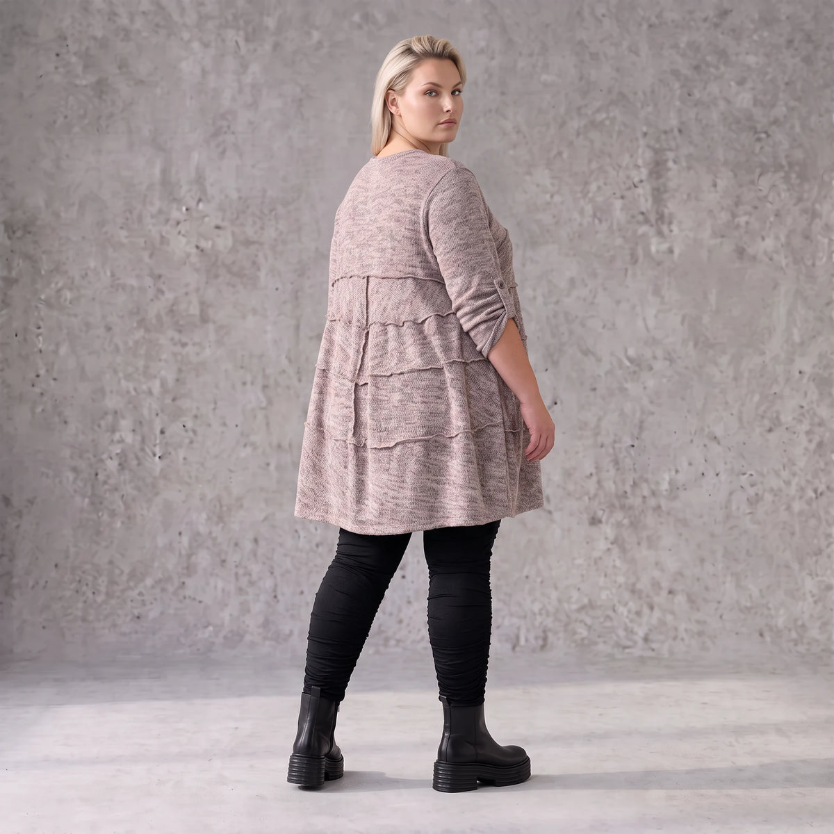 Kuschelig warmer Strickpullover in A-Linie mit Rundhalsausschnitt und Stretchkomfort