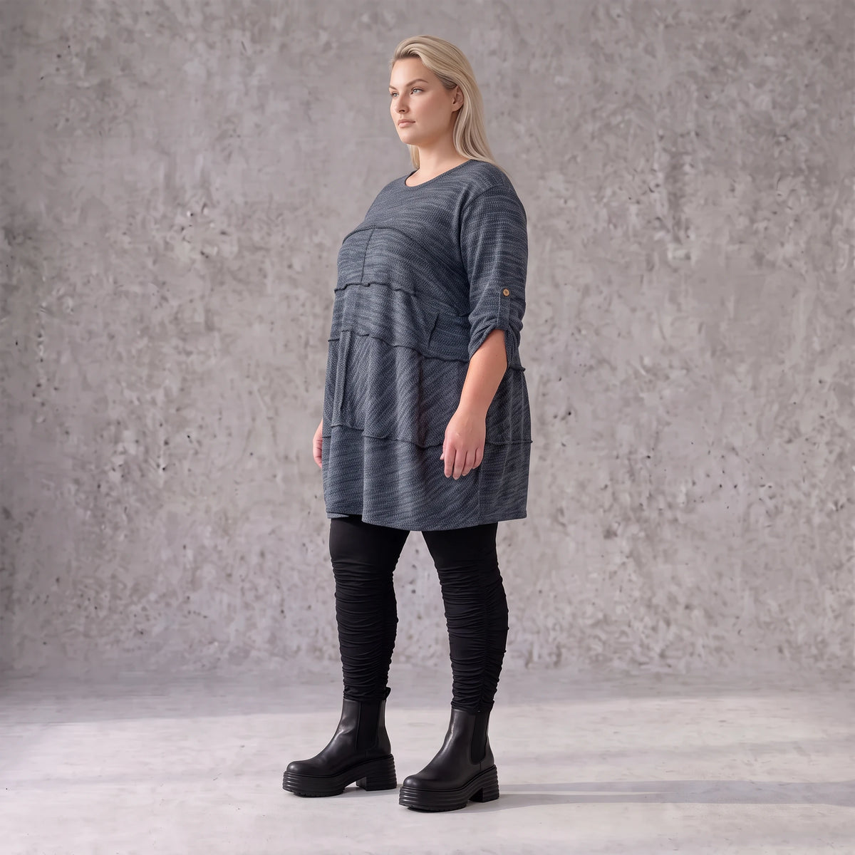 Kuschelig weiches Strickshirt in A-Linie mit Faltennahtmuster und Elasthan winterwarm