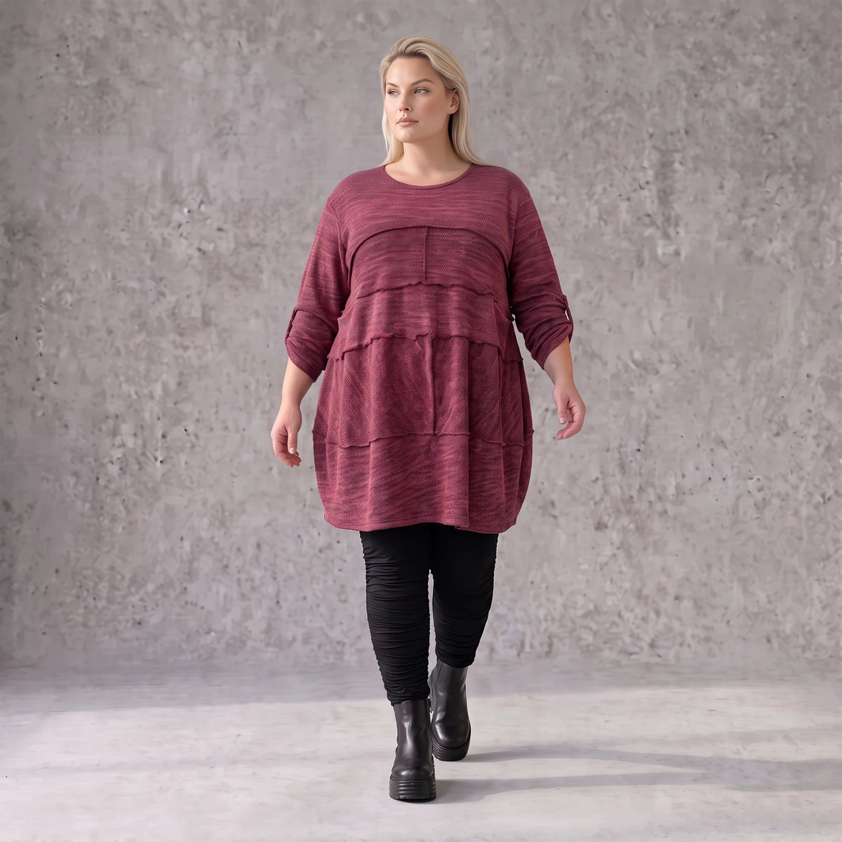 Bordeaux Strickshirt in A-Linie mit Stretch und Faltennaht Musterung weich winterlich