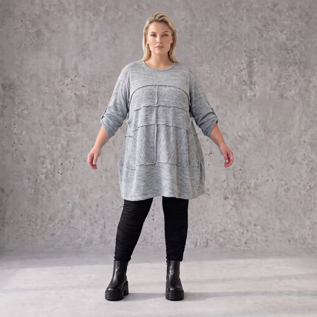 Silbernes Strickshirt in A-Linie aus weichem Stretchstoff warmes Basic für den Winter