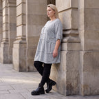 Silbernes Strickshirt in A-Linie aus weichem Stretchstoff warmes Basic für den Winter
