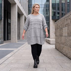 Silbernes Strickshirt in A-Linie aus weichem Stretchstoff warmes Basic für den Winter