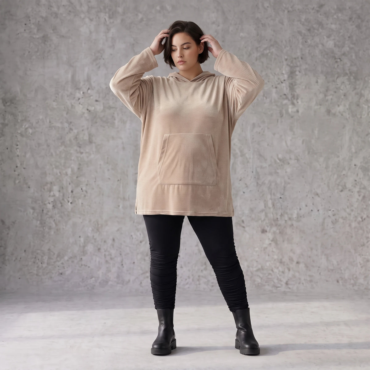 Beiger Ribb Hoodie mit Kapuze geradem Schnitt und Elasthan weiches Basic für den Alltag
