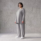 Langarmshirt in Glockenform aus Slinky mit Stretch und Rundhalsausschnitt fließend