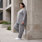Langarmshirt in Glockenform aus Slinky mit Stretch und Rundhalsausschnitt fließend