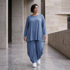 Langarmshirt in Glockenform aus weichem Stretchstoff mit Rundhalsausschnitt Basic