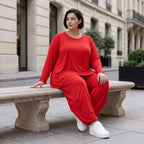 Rotes Langarmshirt aus Slinkystoff mit Stretch in glockiger Form und Rundhalsausschnitt