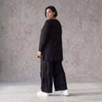 Schwarzes Langarmshirt aus Slinky in Glockenform mit Rundhalsausschnitt elastisch Basic
