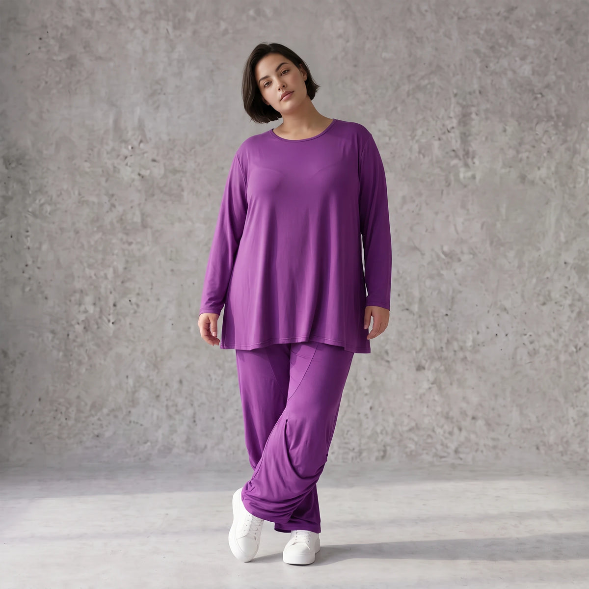 Langarmshirt aus Slinkystretch in Glockenform mit Rundhalsausschnitt weich fließend