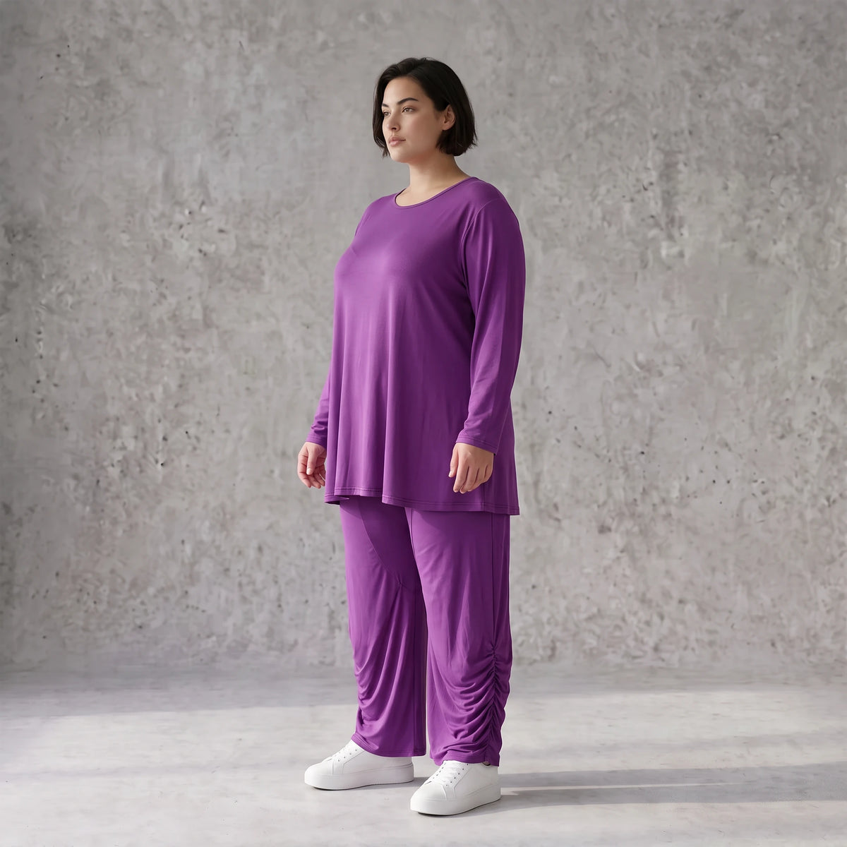 Langarmshirt aus Slinkystretch in Glockenform mit Rundhalsausschnitt weich fließend