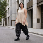 Ärmelloses Basic Top in A-Linie aus fließendem Slinkystoff mit Stretch und Zipfelsaum