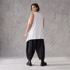 Ärmelloses Basic Top aus Slinkystoff mit Stretch in A-Linie mit Rundhals und Schlitzen