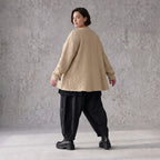 Beige Strickjacke Glockenform mit Reißverschluss Taschen Stretch und Rundhalsausschnitt