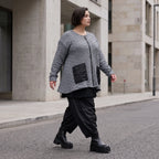 Strickjacke in A-Form mit Reißverschluss Rundhalsausschnitt Taschen Memorytaft leicht