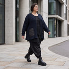 Marine Strickjacke in Glockenform mit Reißverschluss Taschen und softem Stretchmix