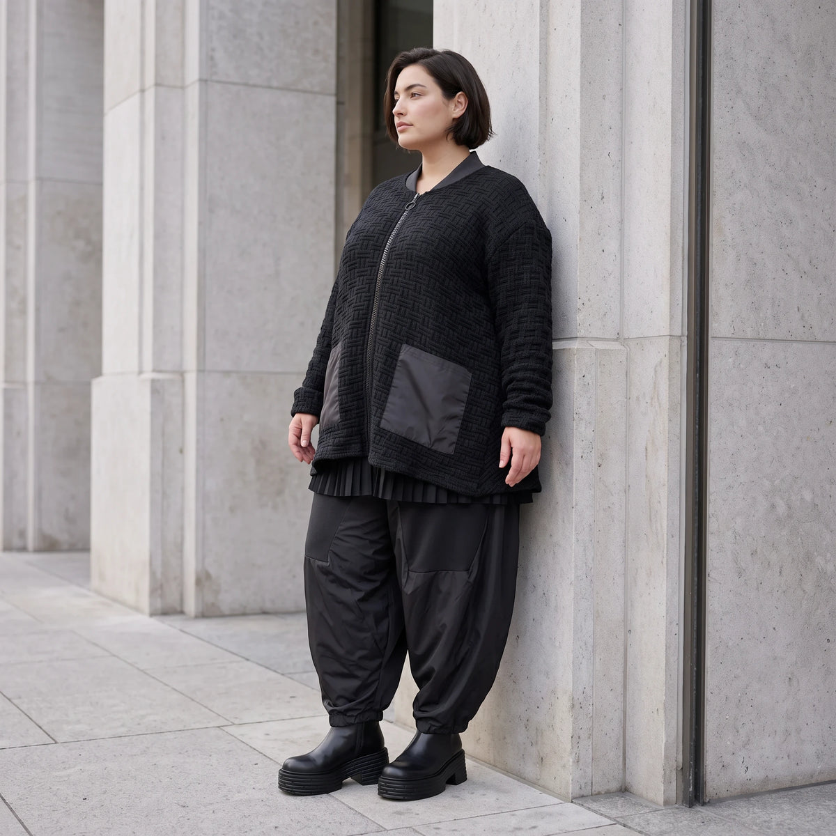 Kuschelige Strickjacke in Glockenform mit Reißverschluss Taschen und Stretchkomfort