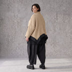 Beige Strickjacke in A-Linie mit Hemdkragen Zipfelsaum und warmem weichem Stretchgriff