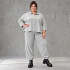 Graue Ballonjeans aus Stretchdenim in lockerer Form für bequemen lässigen Alltagslook