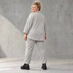 Karottenhose in grauer Jeansoptik mit elastischem Komfortbund und weicher Stretchqualität