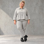 Karottenhose in grauer Jeansoptik mit elastischem Komfortbund und weicher Stretchqualität