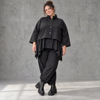 Schwarze Jeansjacke aus Stretchdenim in kastiger Form aus Baumwolle mit Elasthan