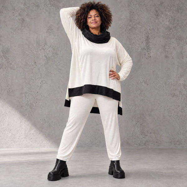 Weiche dehnbare Leggings in Karottenform mit elastischem Bund als Winterbasic