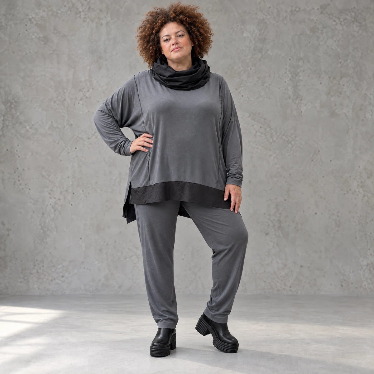 Graue Karottenleggings aus Jersey mit Stretch und Elastikbund weich und bequem warm